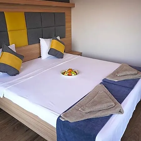 La Marmaris Hotel *